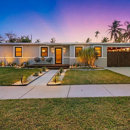 Private Heated Pool Oasis Pet-Friendly Retreat Short Or Long Stays Sleeps 2-8 Ppl Pompano Beach Kültér fotó