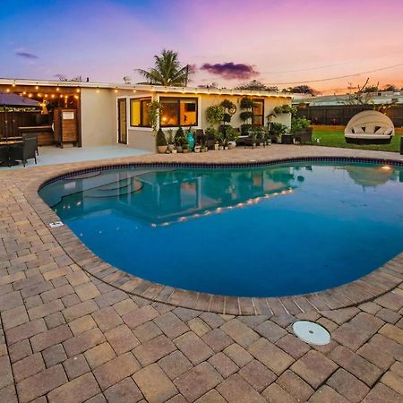 Private Heated Pool Oasis Pet-Friendly Retreat Short Or Long Stays Sleeps 2-8 Ppl Pompano Beach Kültér fotó