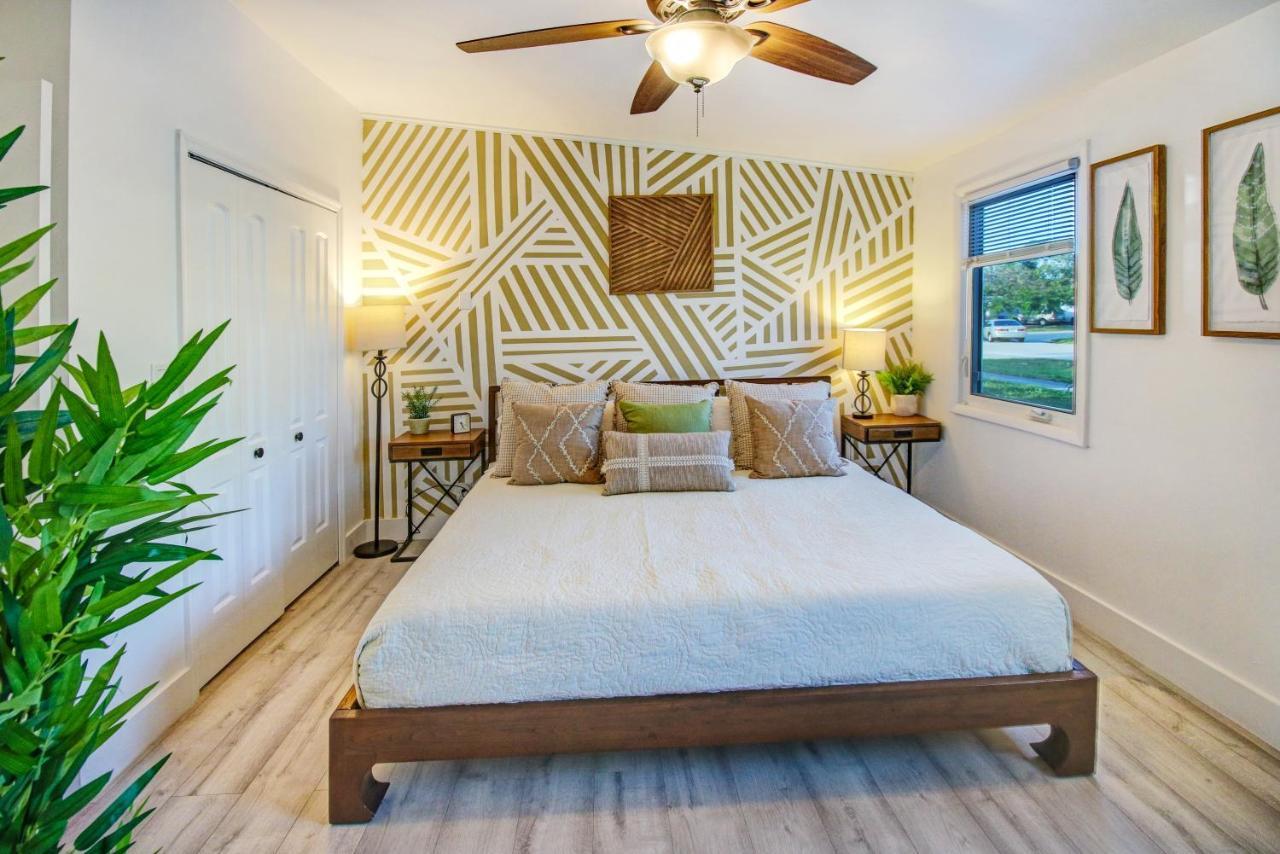 Private Heated Pool Oasis Pet-Friendly Retreat Short Or Long Stays Sleeps 2-8 Ppl Pompano Beach Kültér fotó