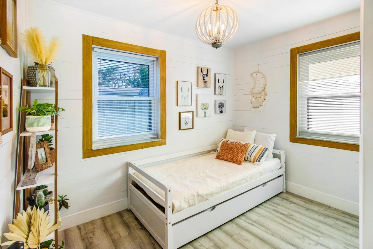 Private Heated Pool Oasis Pet-Friendly Retreat Short Or Long Stays Sleeps 2-8 Ppl Pompano Beach Kültér fotó