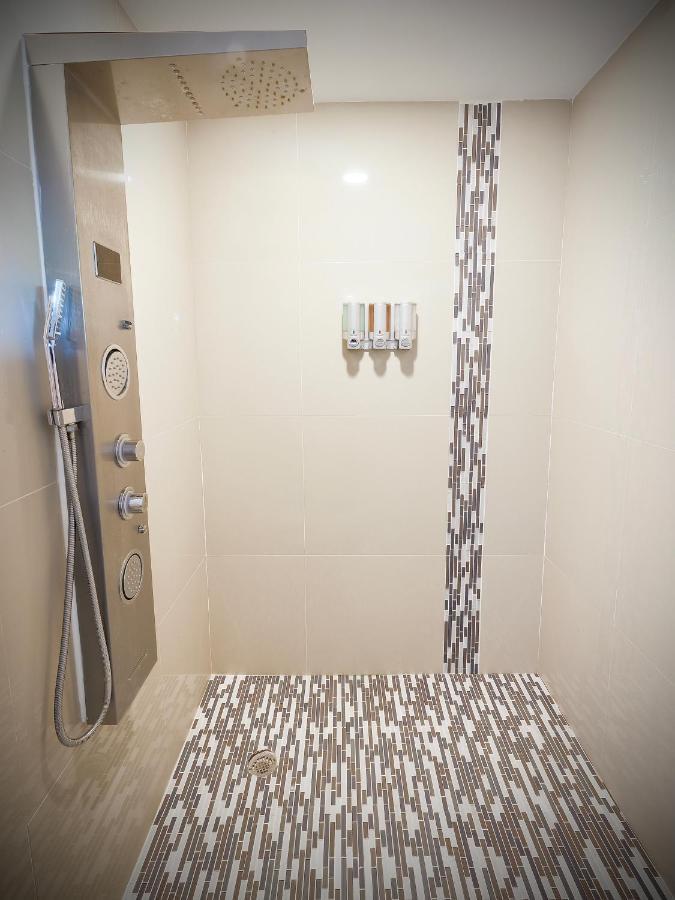 Private Heated Pool Oasis Pet-Friendly Retreat Short Or Long Stays Sleeps 2-8 Ppl Pompano Beach Kültér fotó