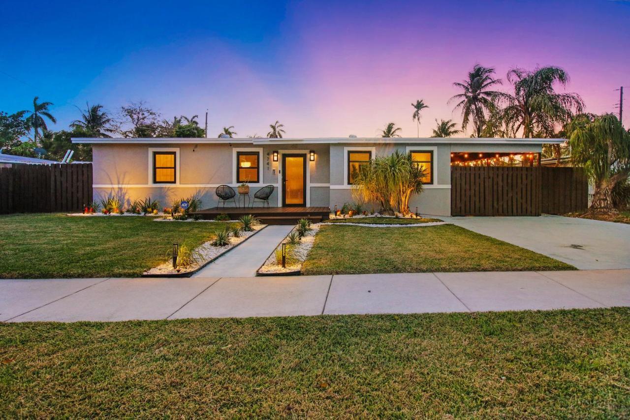 Private Heated Pool Oasis Pet-Friendly Retreat Short Or Long Stays Sleeps 2-8 Ppl Pompano Beach Kültér fotó